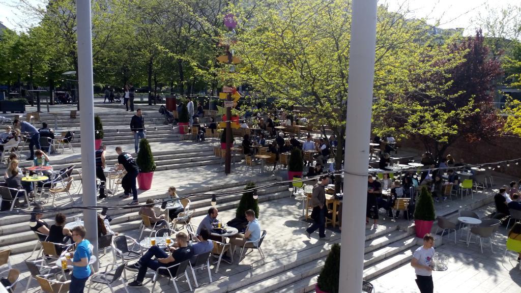Comebackpackers Budapest Esterno foto