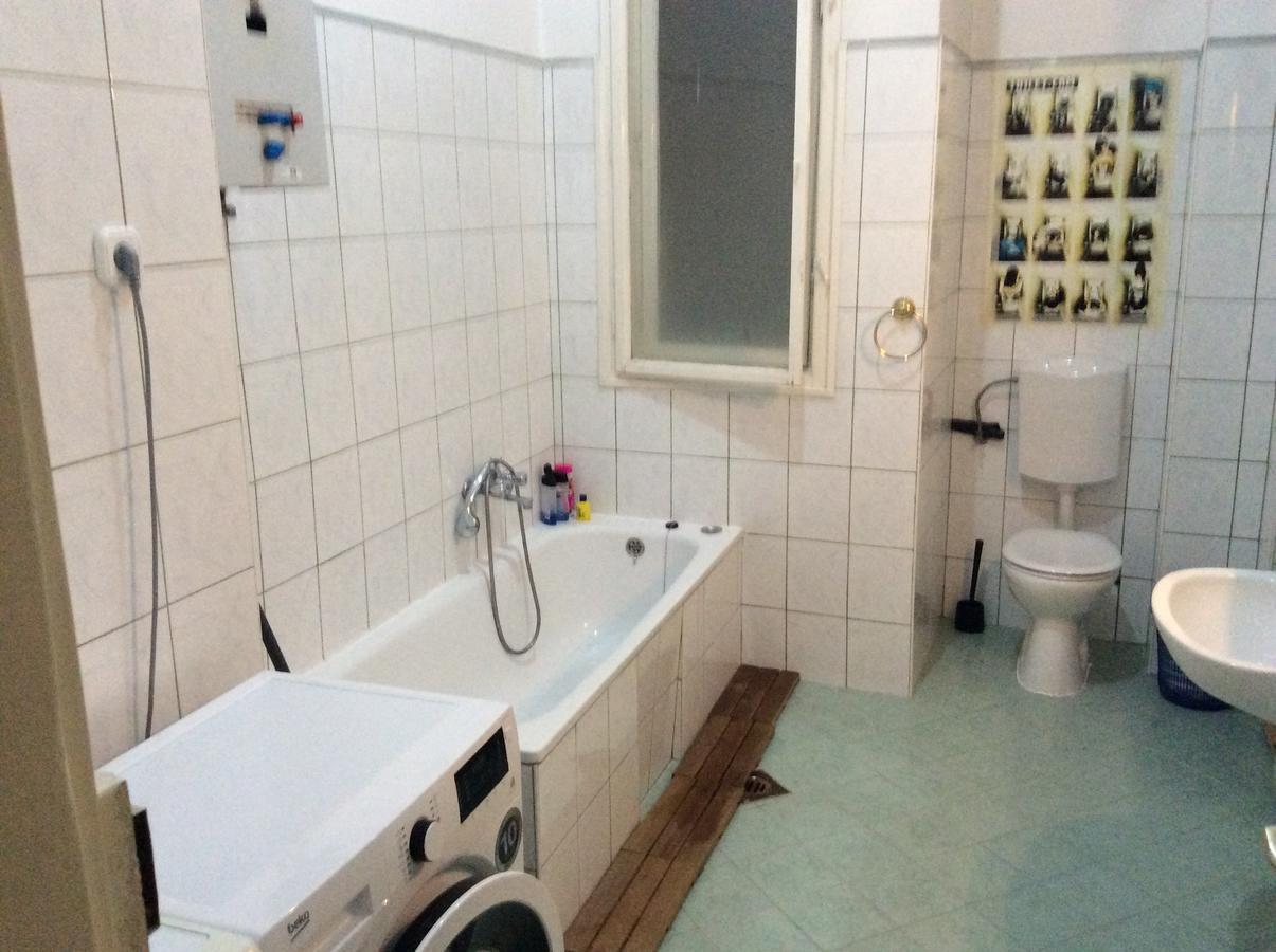 Comebackpackers Budapest Esterno foto